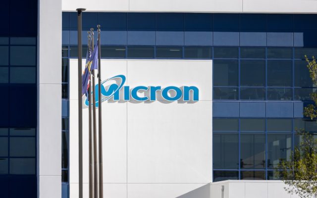 Micron наращивает прибыль на фоне дефицита чипов памяти