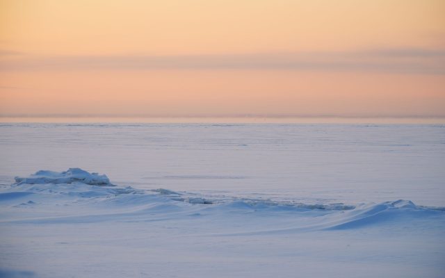 Рыбалка на Минском море зимой: места, правила и сезон