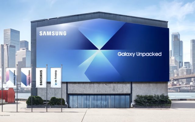 Samsung представит новые складные смартфоны и умные очки